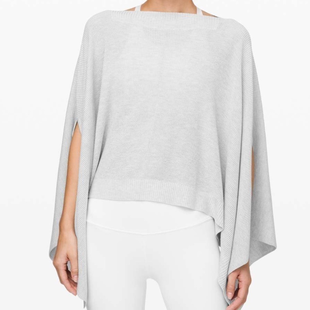 Lululemon Forward Flow Poncho Heathered Core Ultra Light Gray One Size